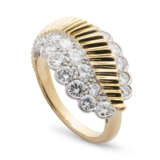 Cartier. CARTIER GOLD AND DIAMOND RING - фото 3