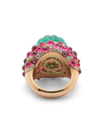 Della Valle, Michele. MICHELE DELLA VALLE EMERALD, SPINEL AND DIAMOND RING - photo 2