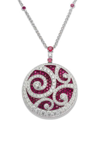 Graff. GRAFF RUBY AND DIAMOND PENDENT NECKLACE - фото 3