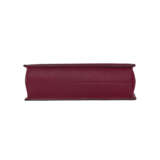 HERMÈS. A ROUGE GRENAT SWIFT LEATHER KELLY DANSE WITH GOLD HARDWARE - photo 4