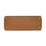 HERMÈS. A GOLD GULLIVER LEATHER RETOURNÉ KELLY 32 WITH GOLD HARDWARE - фото 4
