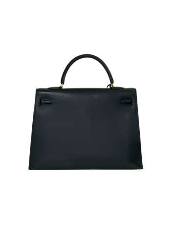 HERMÈS. A BLACK VACHE ARDENNES LEATHER SELLIER KELLY 35 WITH GOLD HARDWARE - фото 3