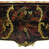 Criaerd, Mathieu. A LOUIS XV ORMOLU-MOUNTED CHINESE POLYCHROME LACQUER COMMODE - фото 3