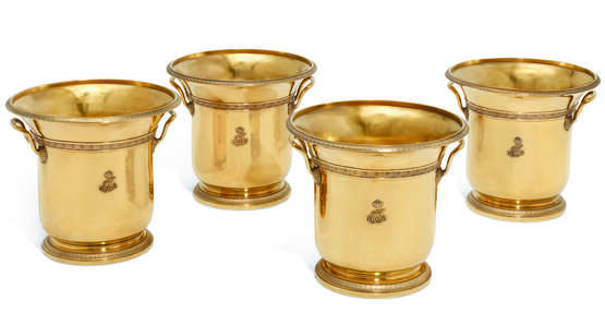 Biennais, Martin-Guillaume. A SET OF FOUR FRENCH EMPIRE SILVER-GILT WINE COOLERS FROM THE PAVLOVITCH SERVICE - photo 1