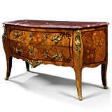 A LOUIS XV ORMOLU-MOUNTED TULIPWOOD, AMARANTH AND FRUITWOOD MARQUETRY COMMODE - photo 2