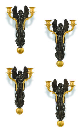 A SET OF FOUR EMPIRE ORMOLU AND PATINATED BRONZE TWO-LIGHT WALL-LIGHTS - Foto 1