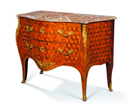A LOUIS XV ORMOLU-MOUNTED AND BRASS-INLAID ROSEWOOD, KINGWOOD AND SYCAMORE PARQUETRY COMMODE - photo 2