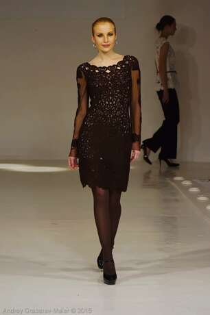 «Маленькое чёрное платье» Irish lace Классика в модерне Russia 2019 год - photo 4