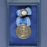 Clara-Zetkin-Medaille, - фото 1
