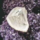 AN ATTRACTIVE SPECIMEN OF AMETHYST WITH CENTRAL CALCITE POINT - фото 9
