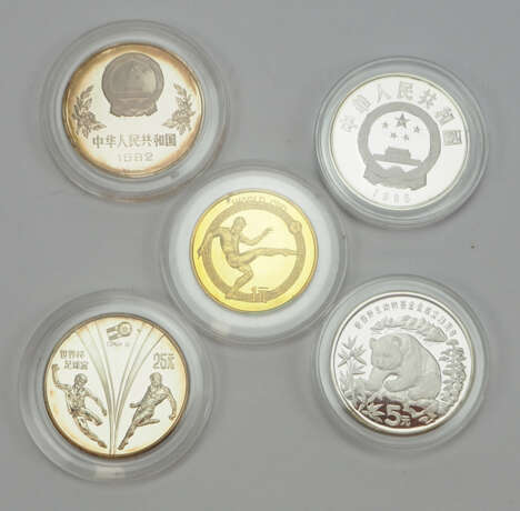 China: Münzen Lot. - Foto 2