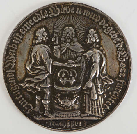 Hochzeits-Medaille. - Foto 1