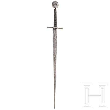 Ritterliches Schwert zu anderthalb Hand, deutsch, um 1450 - photo 3