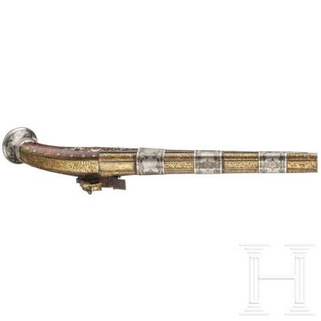 Doppelläufige kaukasische Miqueletpistole mit niellierter Silbermontierung, Mitte 19. Jahrhundert - photo 4