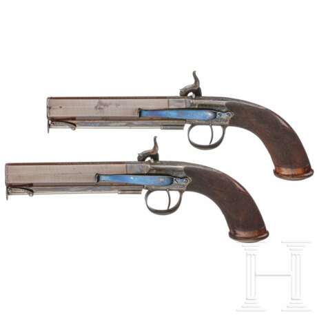 Ein Paar Perkussionspistolen im Kasten, E. & W. Bond, London, um 1830 - фото 4