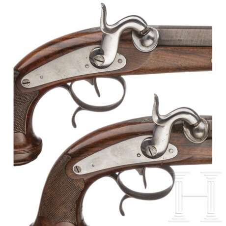 Ein Paar Perkussionspistolen im Kasten, Frankreich, um 1840 - photo 5