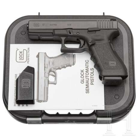 Glock Modell 17, im Koffer, mit Anschlagschaft - Foto 1