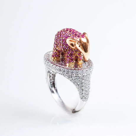 Außergewöhnlicher Brillant Ring mit Pink-Saphiren 'Elefant' - photo 1