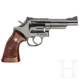 Smith & Wesson Modell 19, "The .357 Combat Magnum", im Karton - фото 2