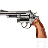 Smith & Wesson Modell 19-3, "The Texas Ranger Commemorative 1823 - 1973", in Schatulle - photo 2