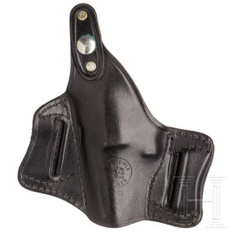 Smith & Wesson Modell 547, "The 9 mm Military & Police", mit Holster - фото 4