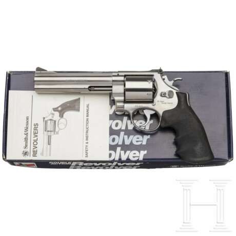 Smith & Wesson Modell 629-2, "The .44 Magnum Classic Hunter", im Karton - фото 1