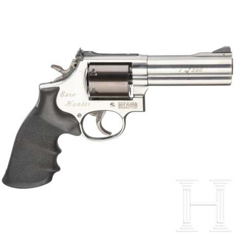 Smith & Wesson Modell 686-4, "Distinguished Combat Magnum Stainless", Sonderedition "Euro Hunter - 1 of 500" - photo 2