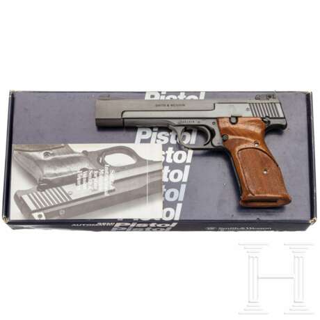 Smith & Wesson Modell 41, "The .22 Rimfire Single Action Target Pistol", im Karton - Foto 3