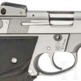 Smith & Wesson Modell 659, "9 mm 14-shot Autoloading Stainless Steel", im Koffer - Foto 3