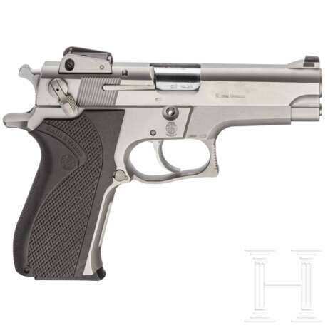 Smith & Wesson Modell 5906, "Third Generation 9 mm Full-Size Double Column", im Karton - photo 2