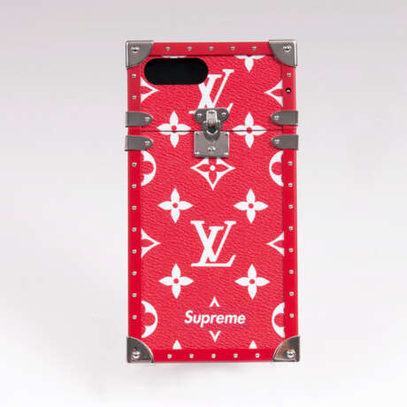 LV x Supreme Eye-Trunk für iPhone 7 und iPhone 7+. Louis , in Kooperation mit Supreme - Foto 1