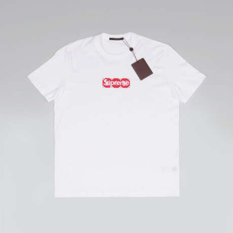 Weißes LV x Supreme Logo T-Shirt. Louis , in Kooperation mit Supreme - Foto 1