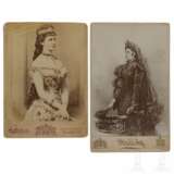 Kaiserin Elisabeth von Österreich – zwei Carte de Visite-Aufnahmen, um 1870 bzw. 1890 - Foto 1