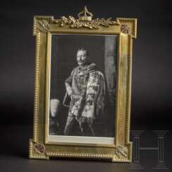 Kaiser Wilhelm II. – Widmungsporträt im Geschenkrahmen, 1903