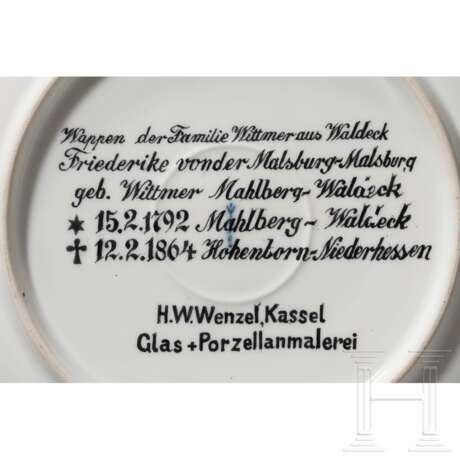 20 handbemalte KPM-Wappenteller, 20. Jahrhundert - photo 2