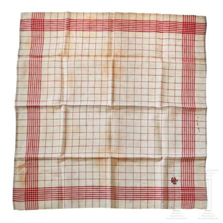 Adolf Hitler – Napkins from his Personal Table Service - фото 3