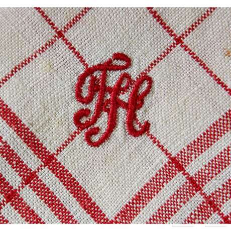 Adolf Hitler – Napkins from his Personal Table Service - Foto 5