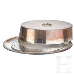 Adolf Hitler – a Serving Platter with Draining Insert and Cloche from the Neue Reichskanzlei, Berlin Silver Service