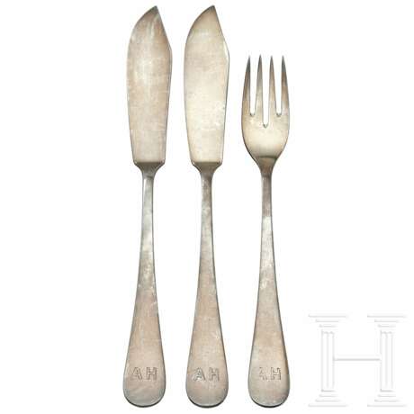 Adolf Hitler – Silverware from his Personal Table Service - photo 1
