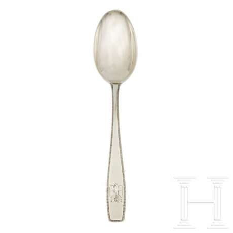 Adolf Hitler – a Dinner Spoon from his Personal Silver Service - photo 1