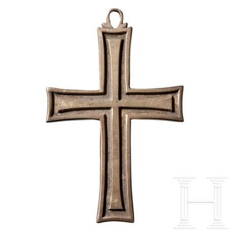 A Chaplain's Cross - photo 1