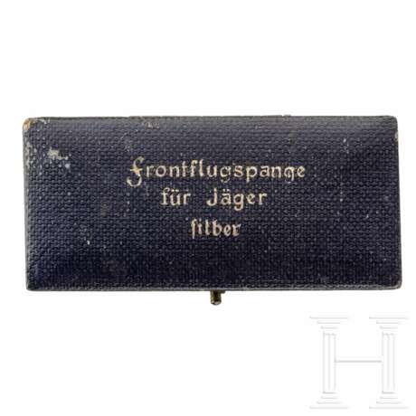 Unteroffizier Nembach – Frontflugspange für Jäger in Silber im Etui - photo 3