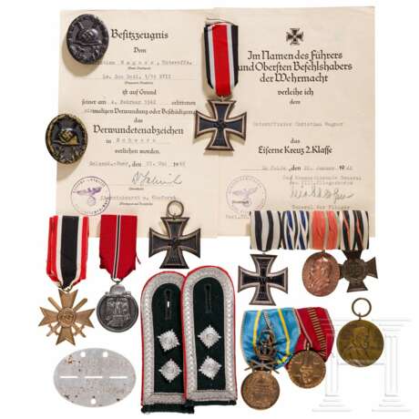 12 Auszeichnungen 1. und 2. Weltkrieg mit zwei Urkunden und einem Paar Schulterstücke - фото 1