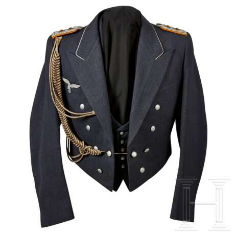An Evening Dress Jacket, a Vest and Trousers for a Flight Officer - Foto 3