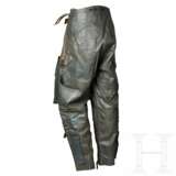 A Pair of Heated Leather Trousers for Aviation Personnel - Foto 2