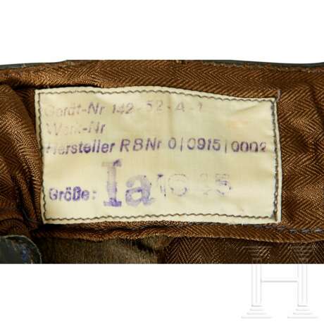 A Pair of Heated Leather Trousers for Aviation Personnel - photo 3