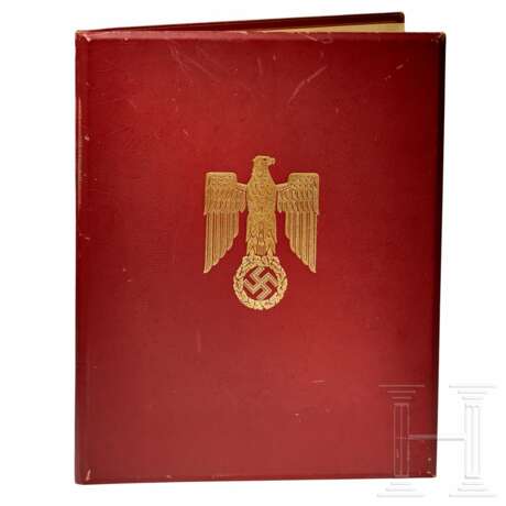 Fregattenkapitan Enzo Grossi – Verleihungsurkunde mit Mappe zum Ritterkreuz des Eisernen Kreuzes 1939 - Foto 1