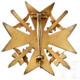 A Spanish Cross in Gold with Swords - фото 2