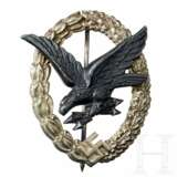 A Pair of Luftwaffe Badges - фото 6