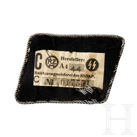 A Single Collar Tab for SS Officers - photo 2
